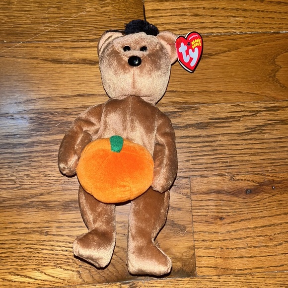 Ty Halloweenie Beanie Baby HOCUS the Halloween Bear (5 Inch) MINT with MINT TAGS - Picture 2 of 11